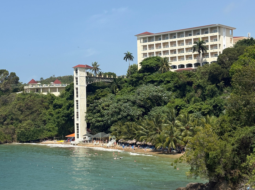 Los Puentes-Santa Barbara de Samana必去景点