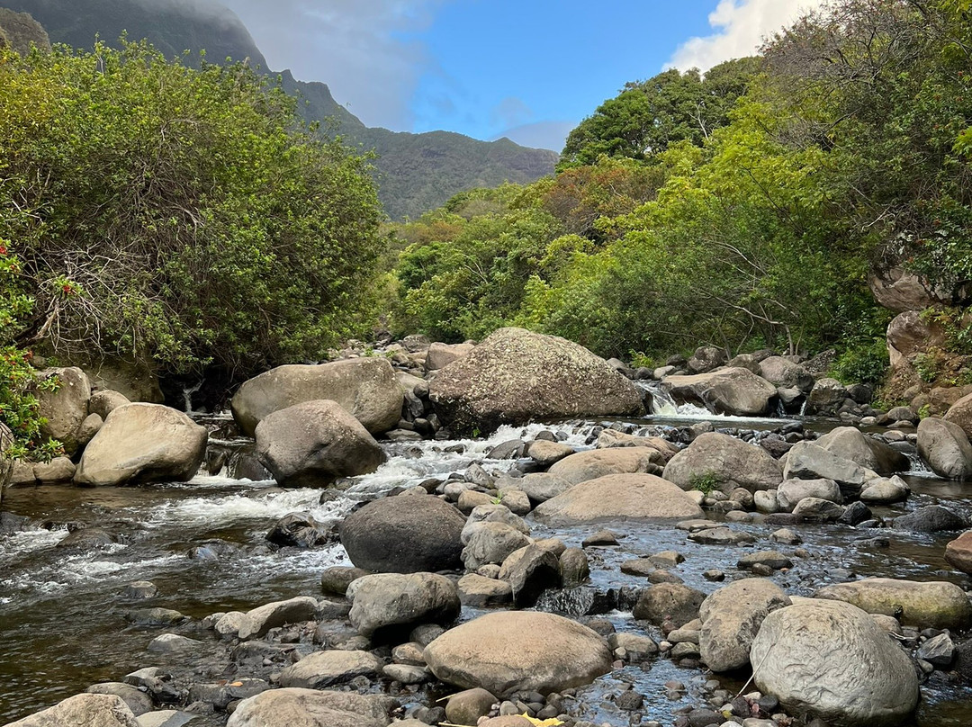 伊奥谷州立纪念碑-怀露库必去景点