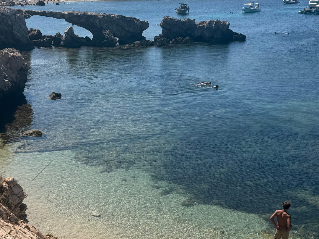 Cala Rotonda - Arco di Ulisse-法维格纳纳必去景点