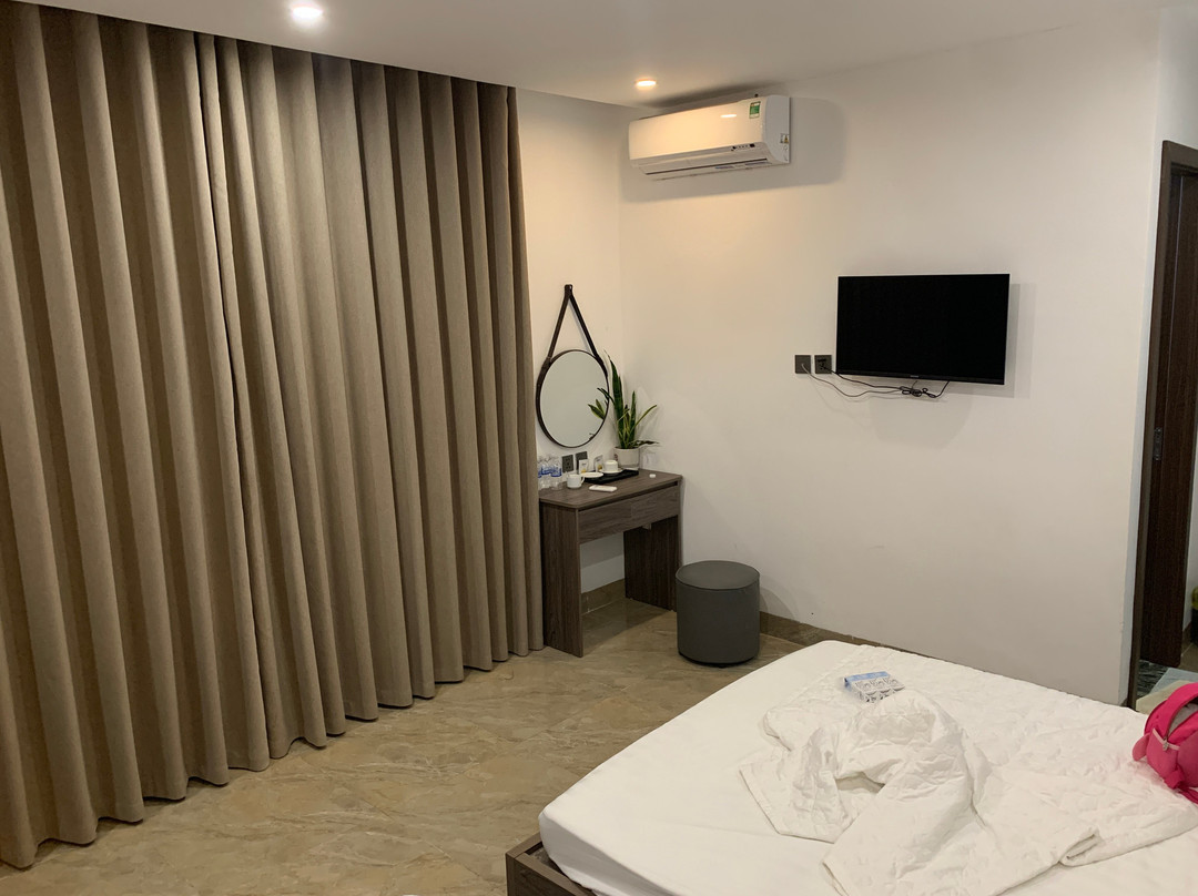 Sunrise Hotel Thiên Cầm