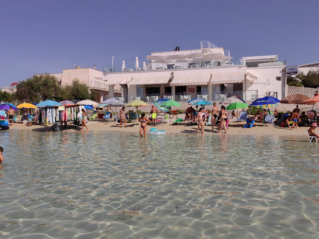 Spiaggia Di Torre Lapillo-切萨雷奥港必去景点