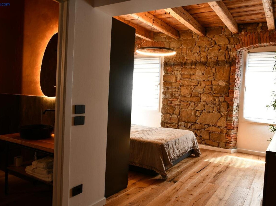 Stevoski Rooms