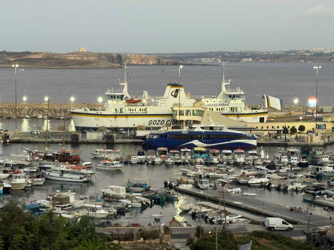 Ebsons Comino Ferries-Mgarr必去景点