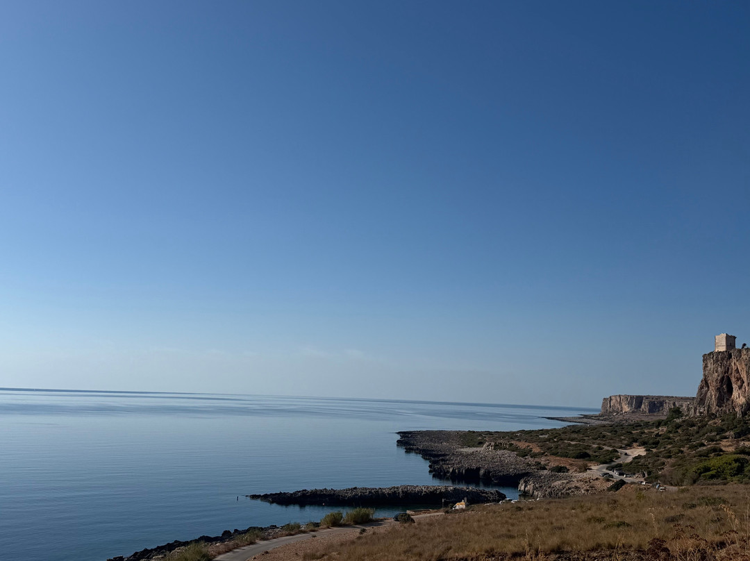Caletta del Bue Marino-圣维托角必去景点