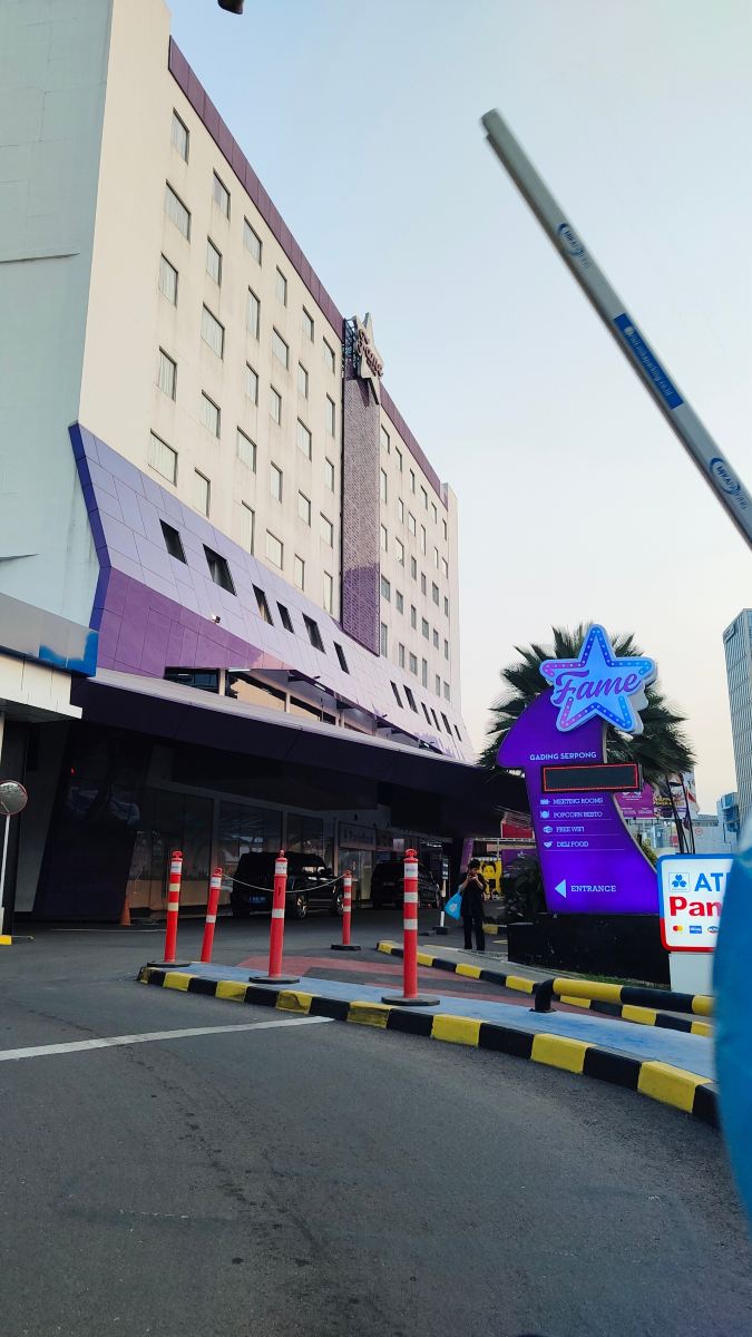 加丁塞尔彭名誉酒店-旅行者