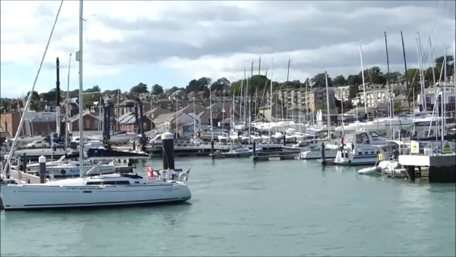 East Cowes Port