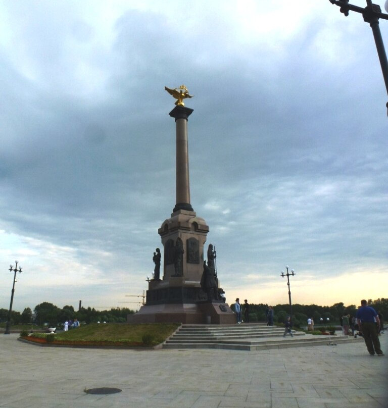 Monument 1000 Years of Yaroslavl-雅罗斯拉夫必去景点