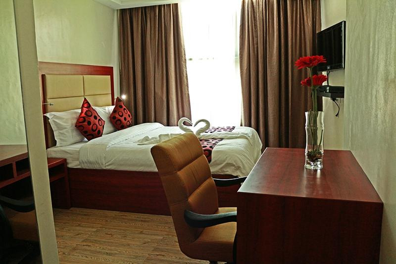 Cherry Midtown Hotel