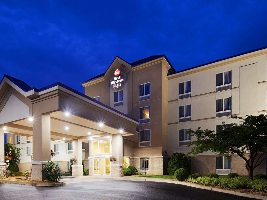 Best Western Plus Waynesboro Inn & Suites Conference Center主图