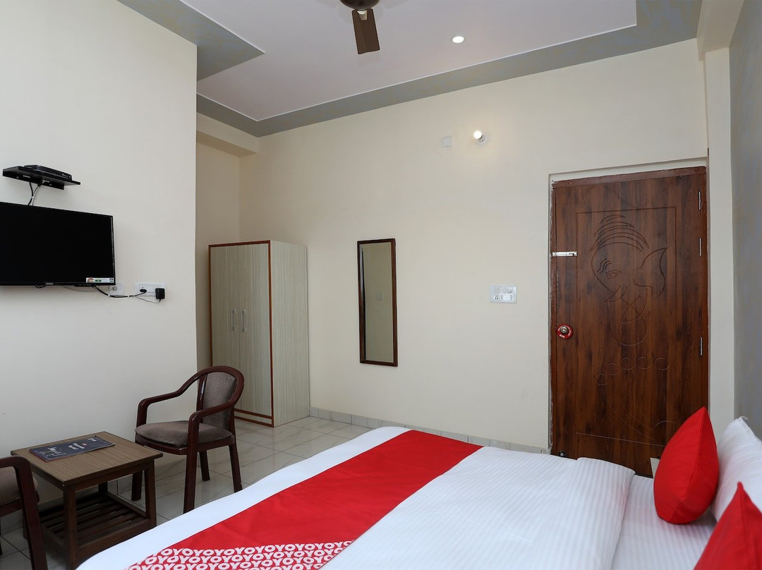 OYO 17291 Shree Ram Palace