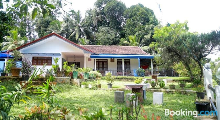 Deniyaya sanora hotel