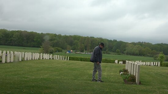Prowse Point Military Cemetery-Comines-Warneton必去景点