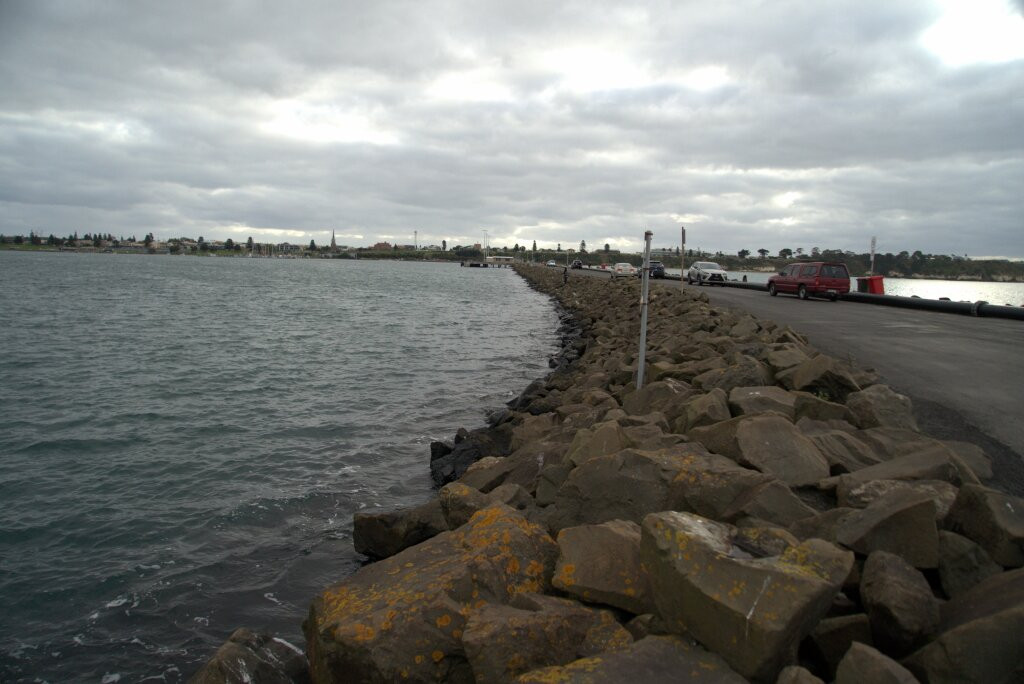 Lee Breakwater-波特兰必去景点