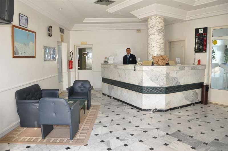 Hotel Le Grand Bleu主图