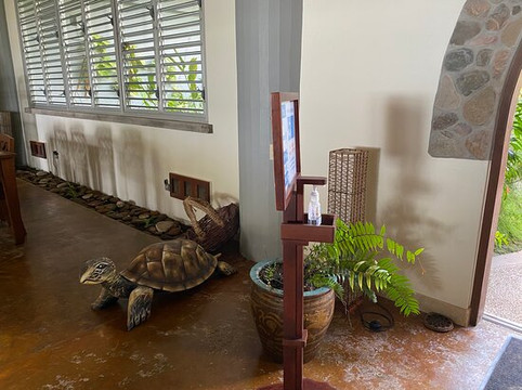 Almond Tree Hotel Resort主图