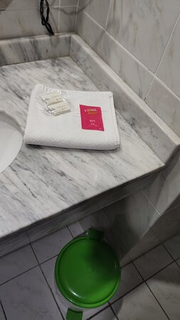 Verde Plaza Hotel主图