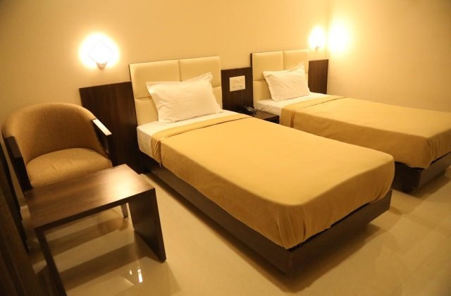 Hotel The Legend Residency