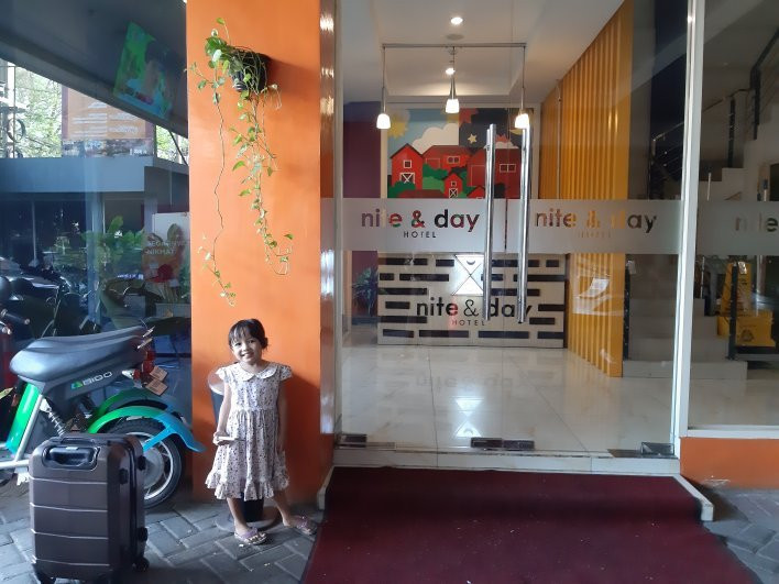 Nite & Day Surabaya - Gunungsari主图