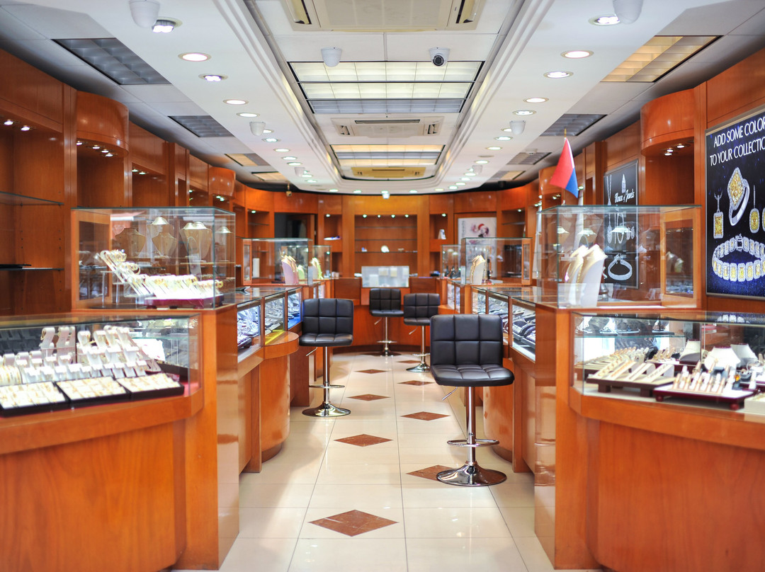 House of Jewels景点图片