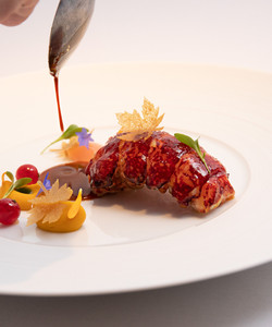 Chapter One by Mickael Viljanen餐厅图片