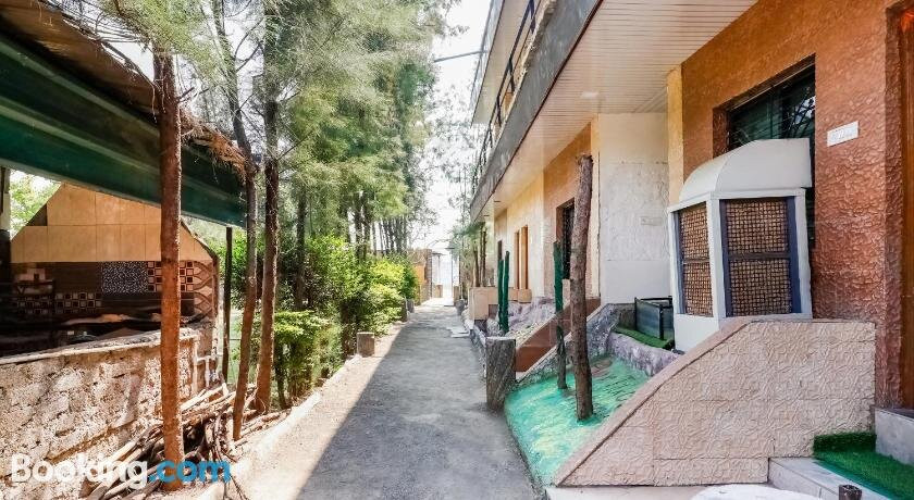 OYO 64369 Bor Tiger Resort