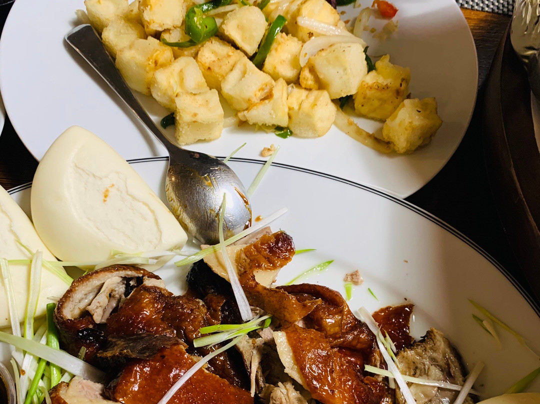 East Wall Chinese Cuisine