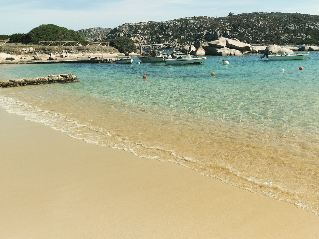 Spiaggia Rena di Levante-圣特雷莎加卢拉必去景点