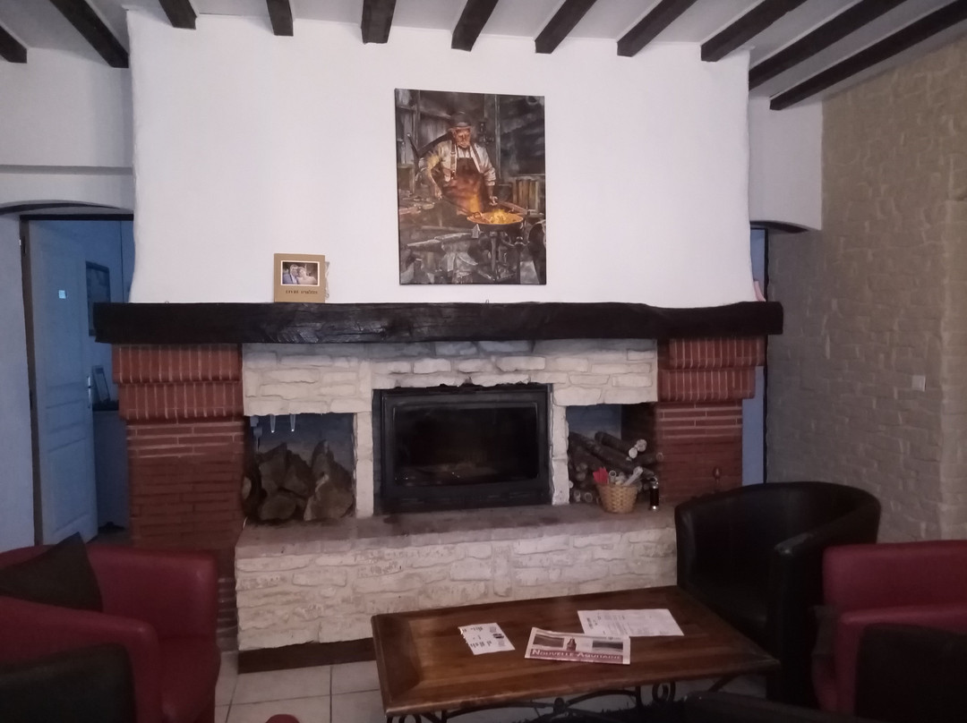 Le Forge De Clermont Chambres D’hôtes主图