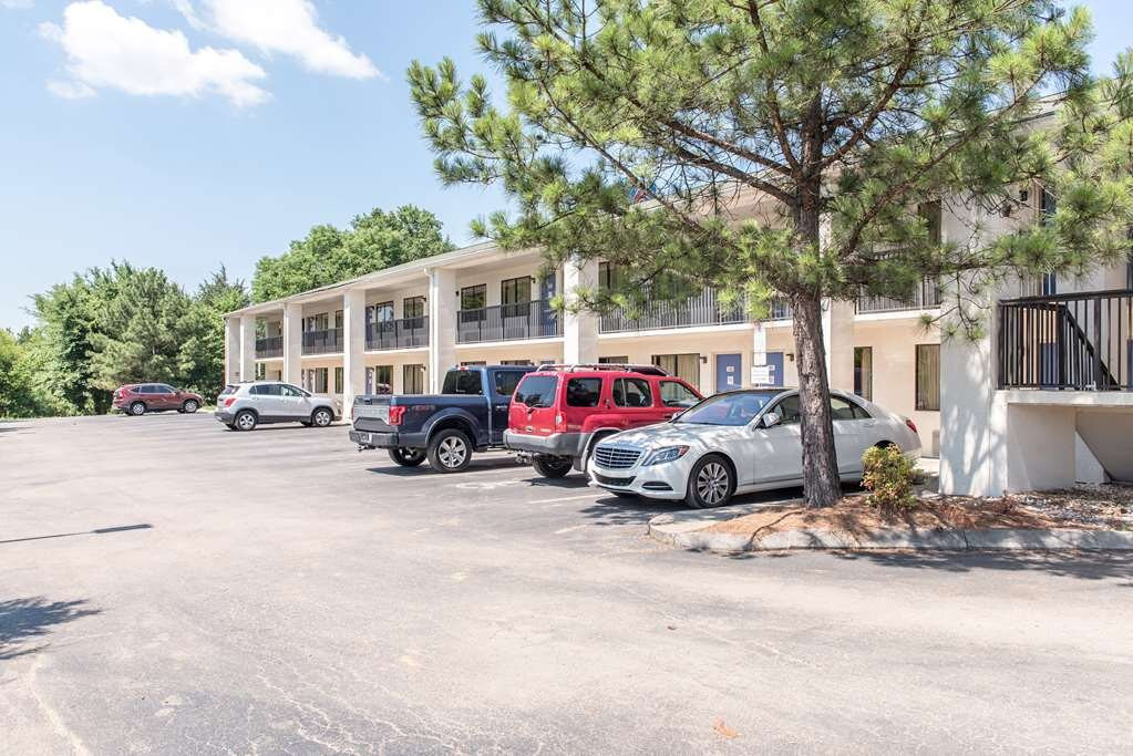 Super 8 By Wyndham Kannapolis主图