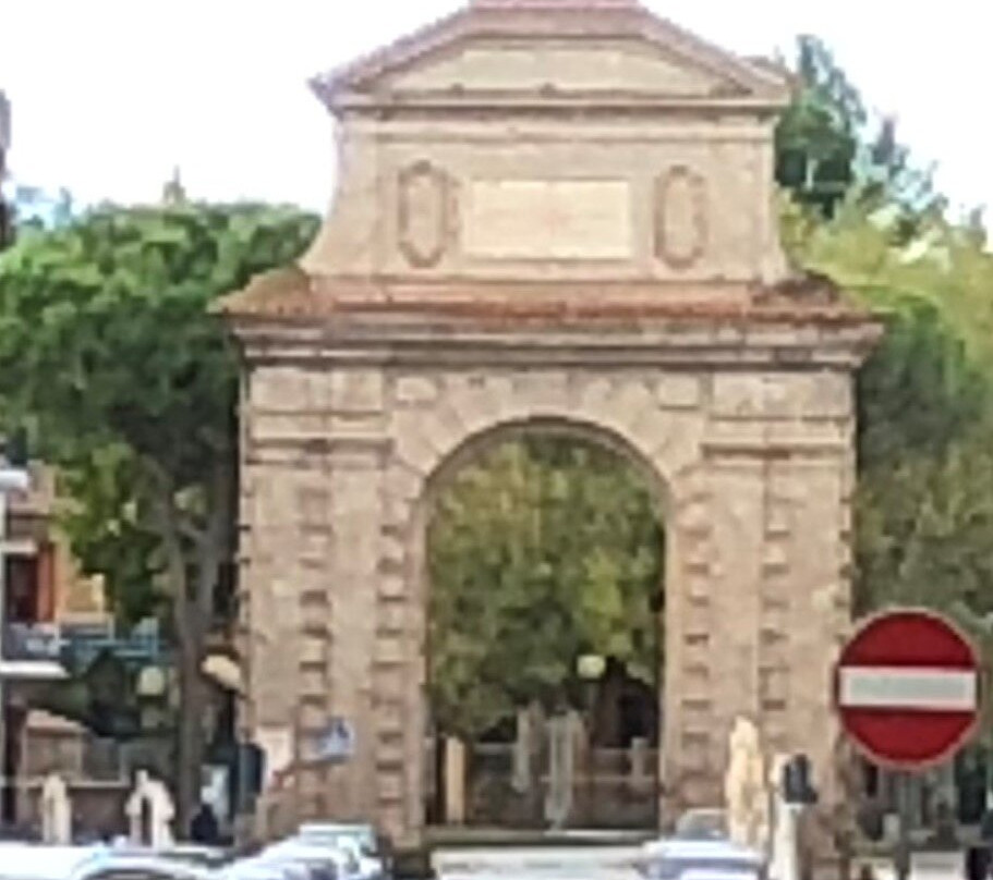 Arco Clementino di Jesi-杰西必去景点