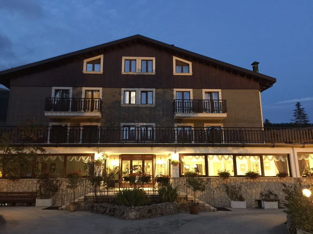 Hotel Edelweiss主图