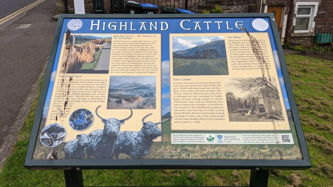 Crieff's Leafy Coos-Crieff必去景点