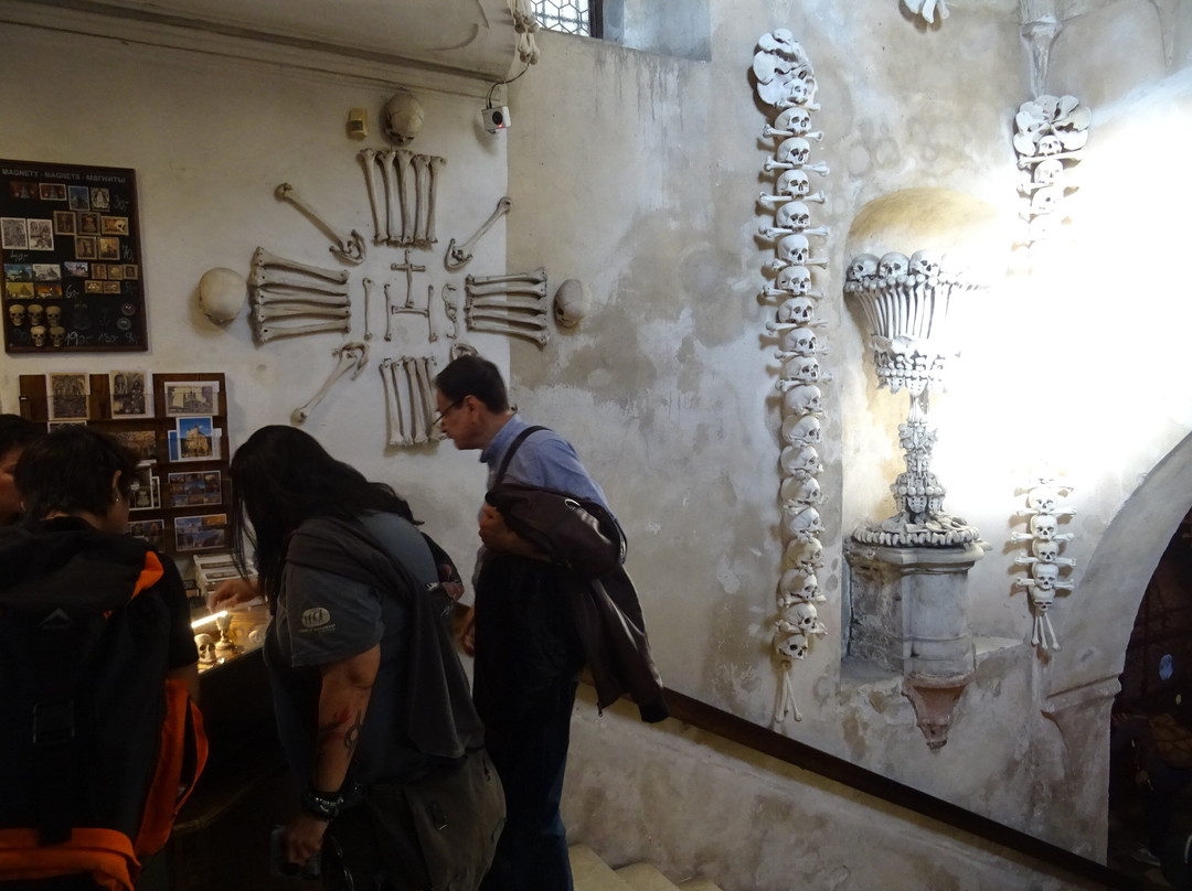 Sedlec Ossuary-库特纳霍拉必去景点