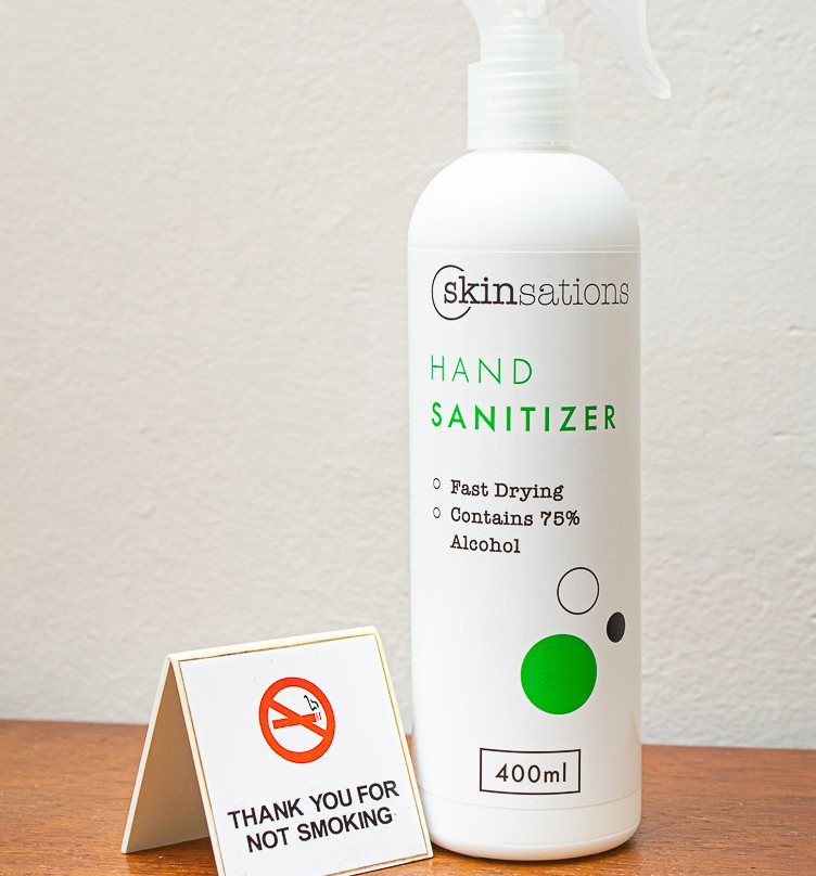 玫瑰岛别墅酒店主图