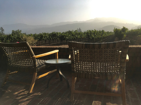 查理帕尔默哈维斯特酒店主图