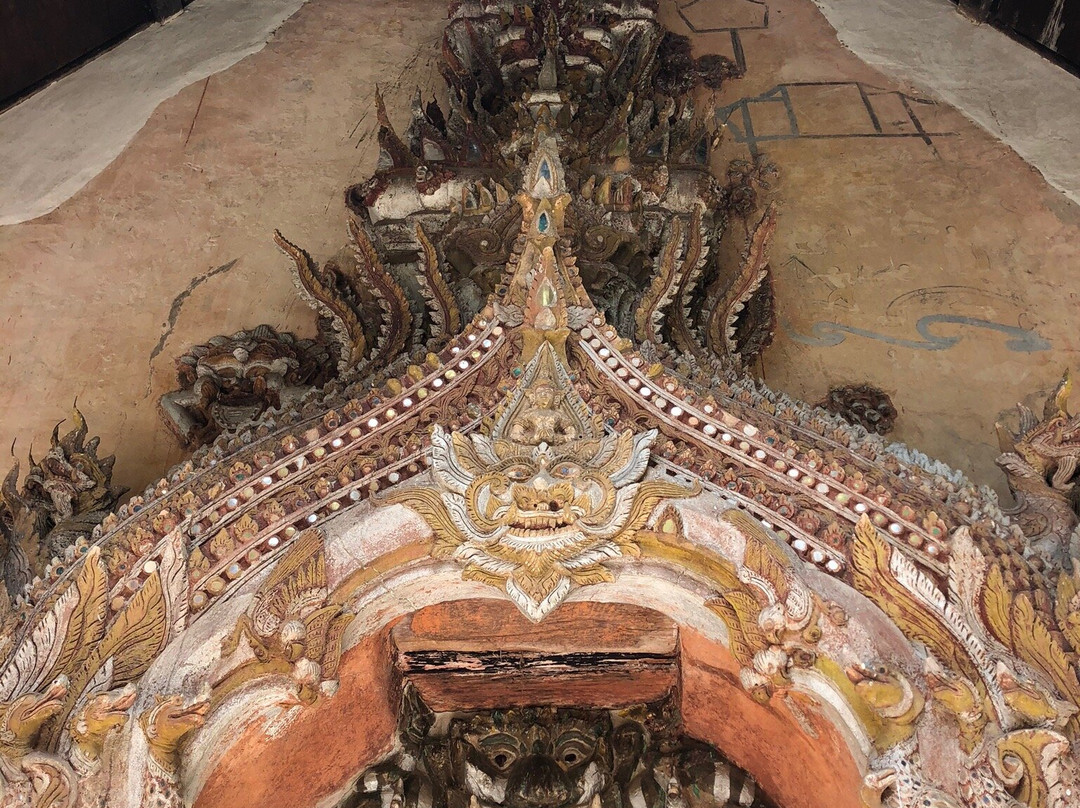 Wat Mano Phirom-万艾必去景点