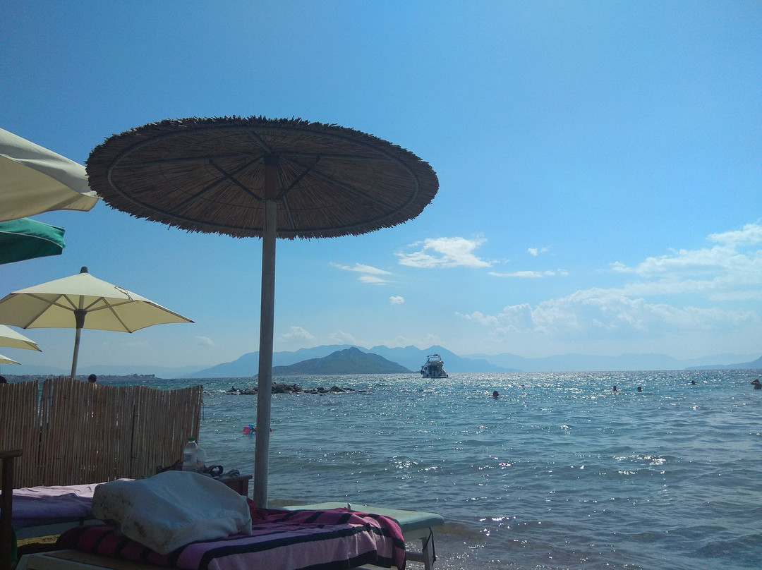 Paralía Marathóna-爱琴娜岛必去景点