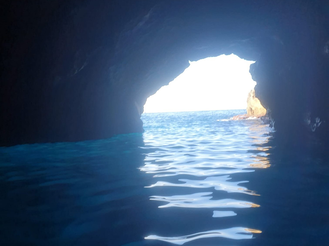 Grotta dell'Olio-Mondello必去景点