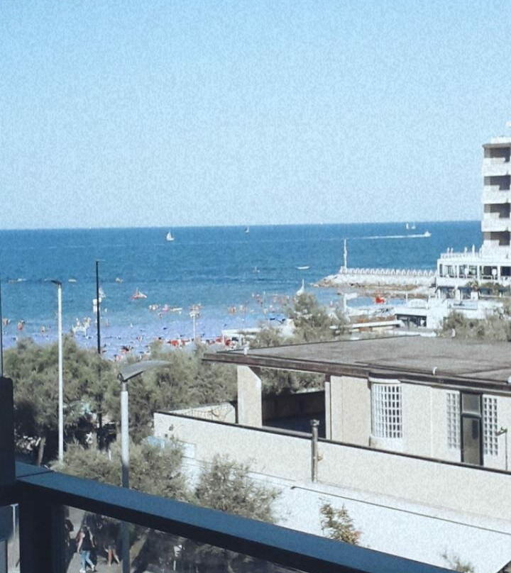 可利佩酒店主图