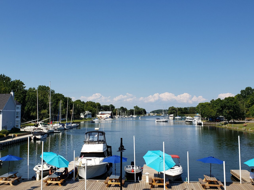 Picton Harbour Inn主图