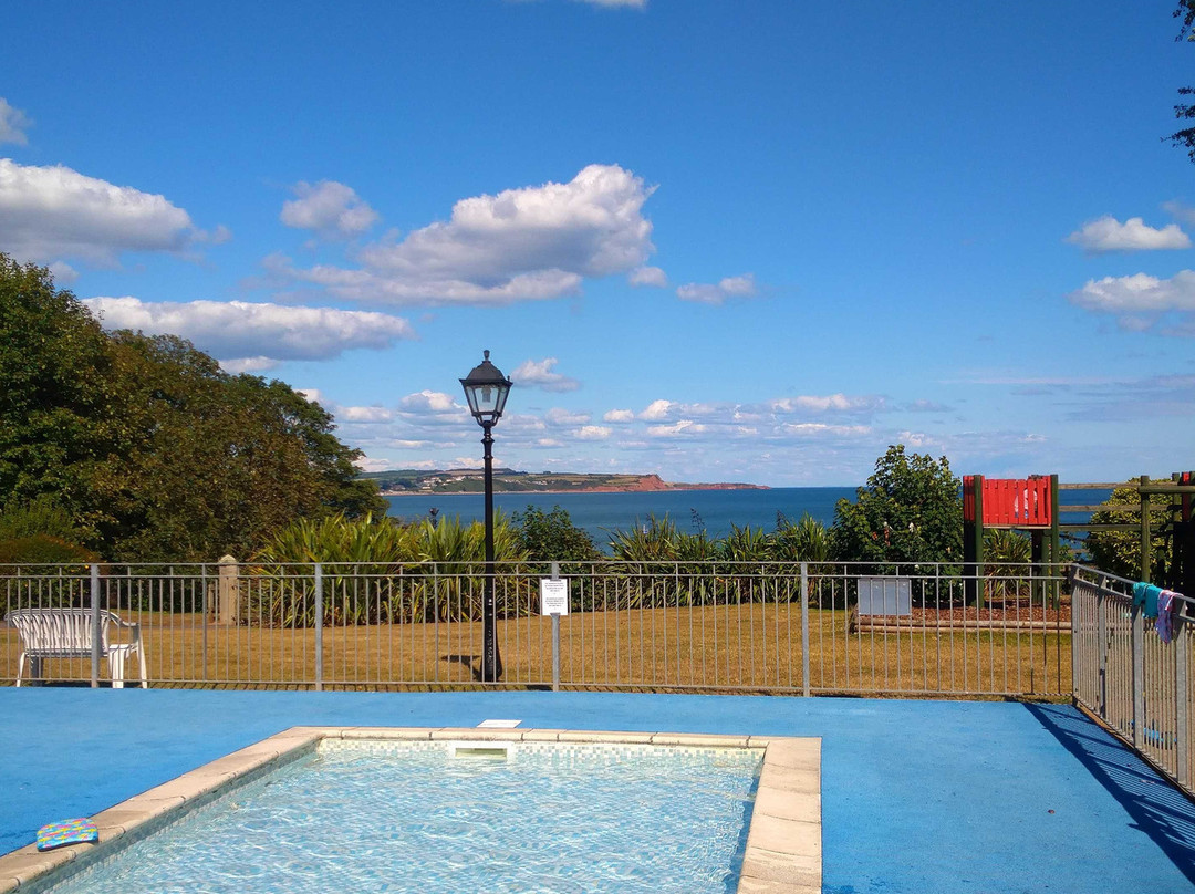 朗斯东克里夫酒店主图