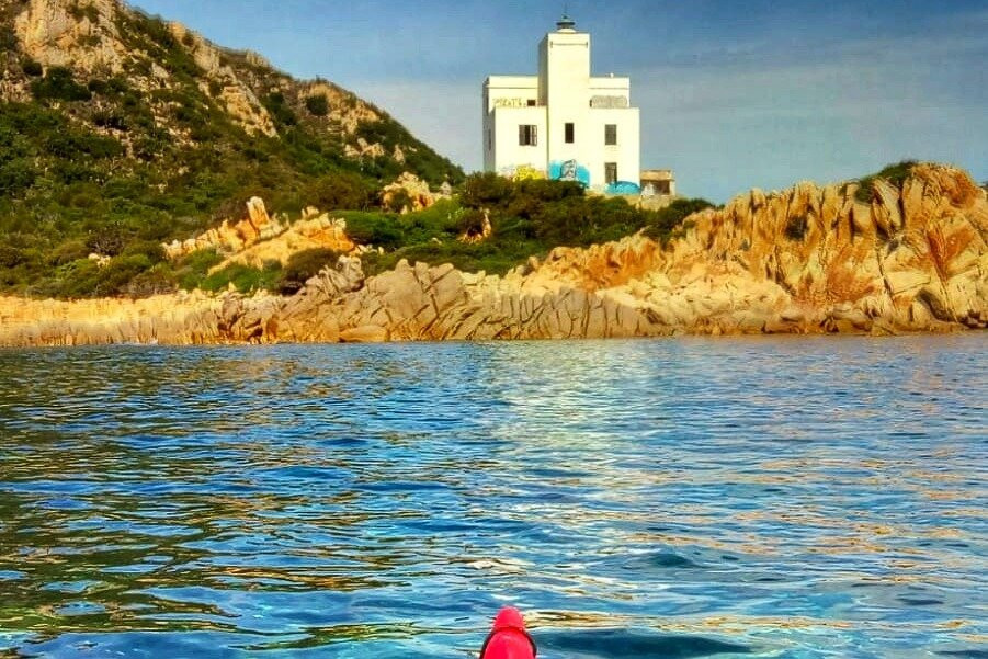 White Kayaking Sardinia - A Place to Be景点图片
