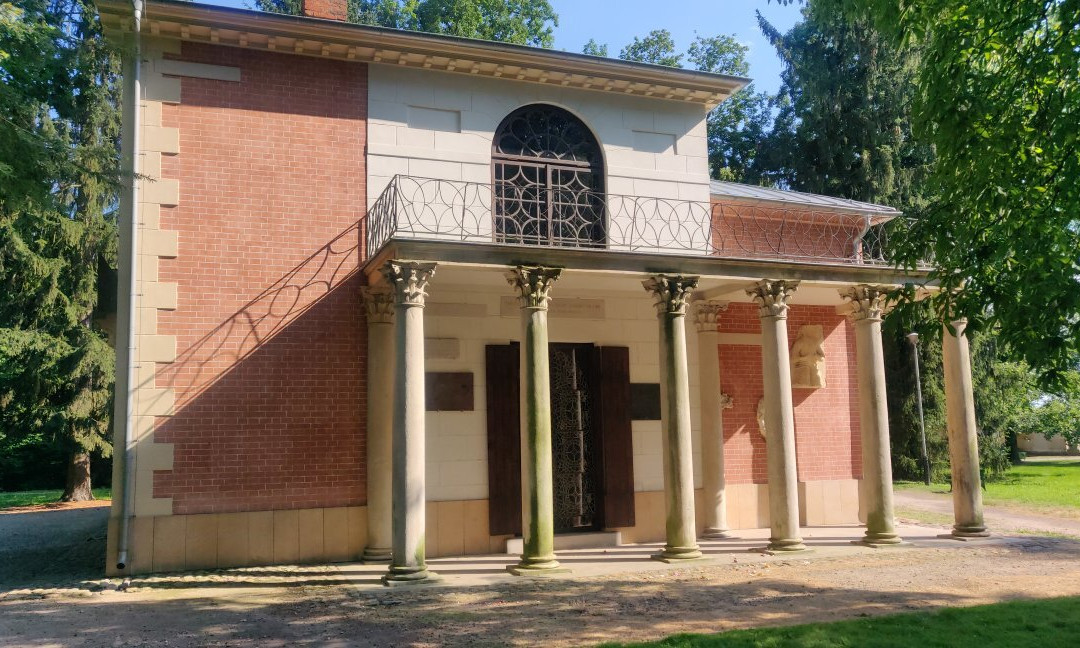 Park Czartoryskich景点图片