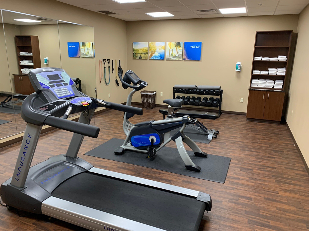 Comfort Inn and Suites主图