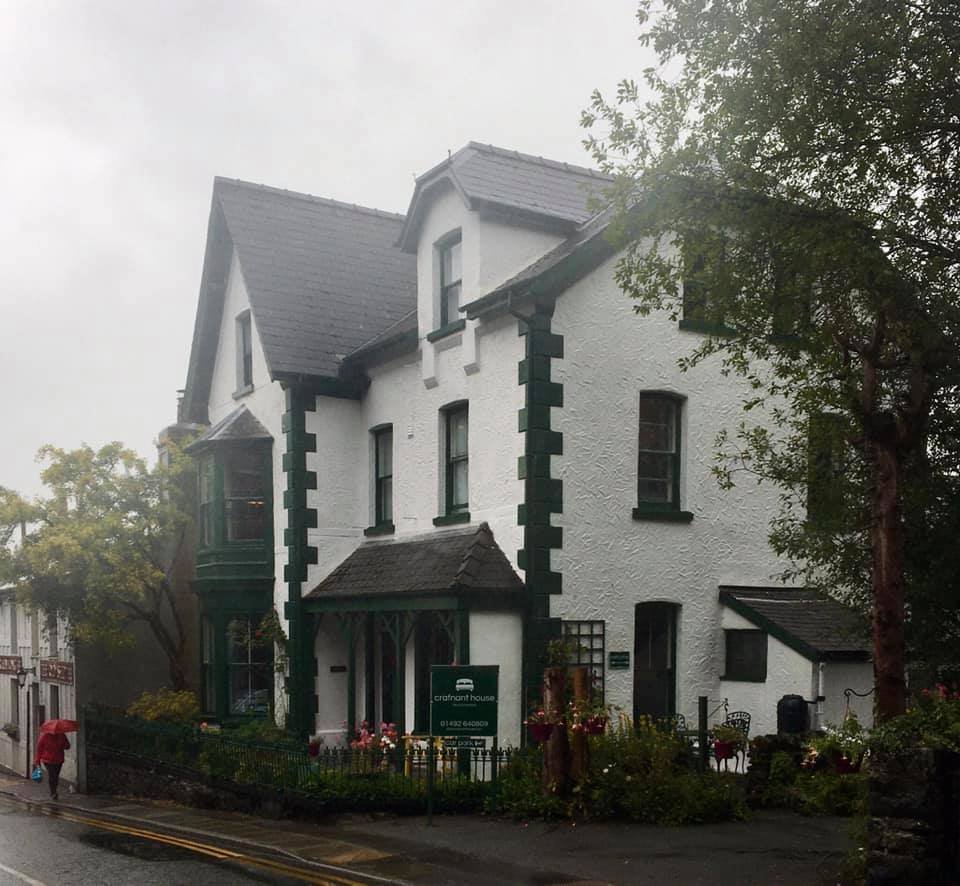 Crafnant House - Bed & Breakfast-浴室