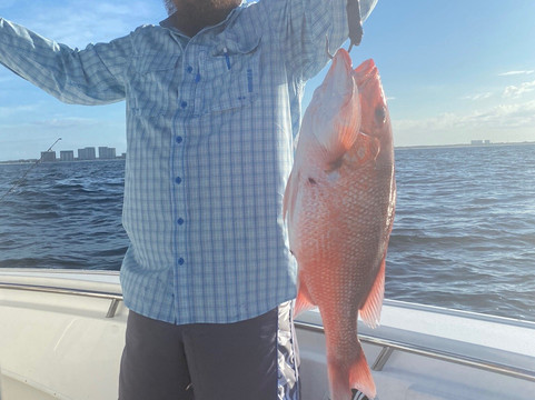 Semper Fish Charters-德斯廷必去景点