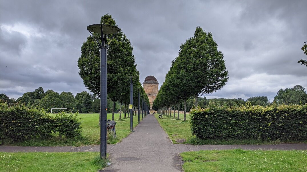 Hamilton Mausoleum景点图片