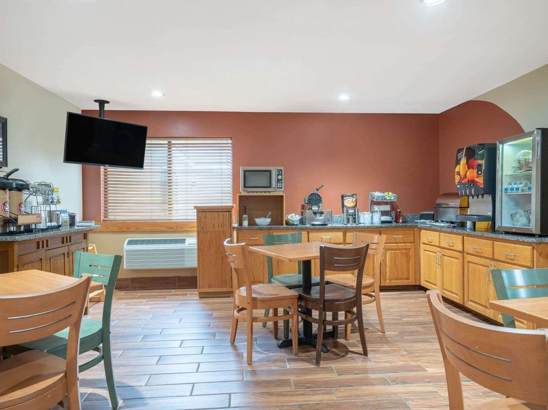 Aspen Hotel Rogers主图