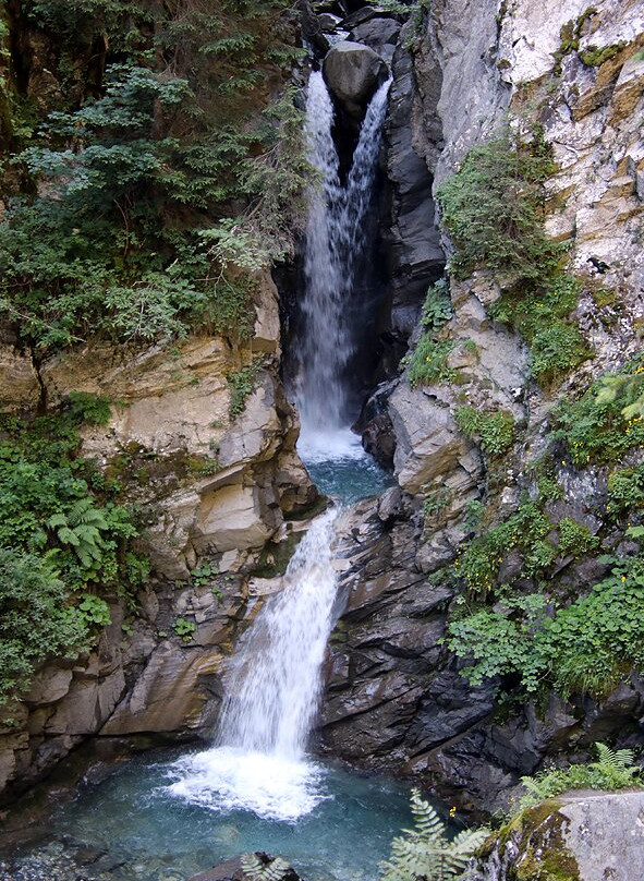 Cascade de la Belle Au Bois景点图片