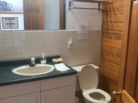 Quiet Bay Inn & Cafe主图